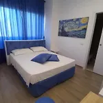 Crystal Apartment Rome