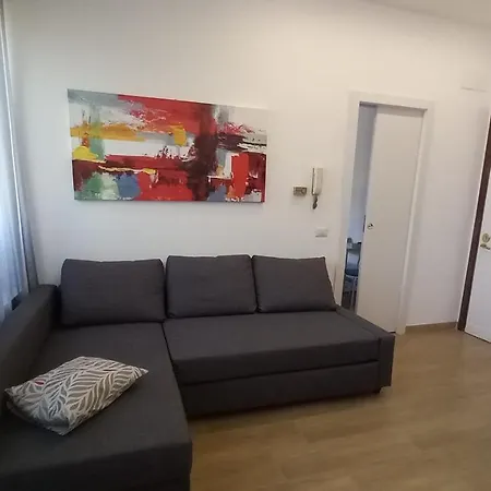 Apartment Crystal *
